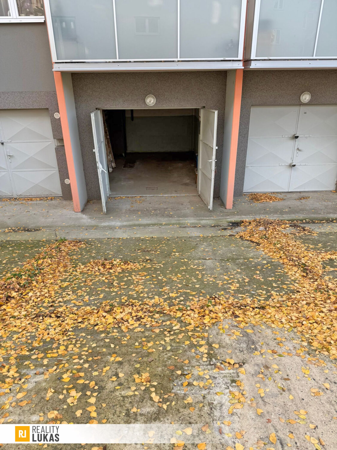 25758b31-3371-41f1-bd08-a2e3751735c0